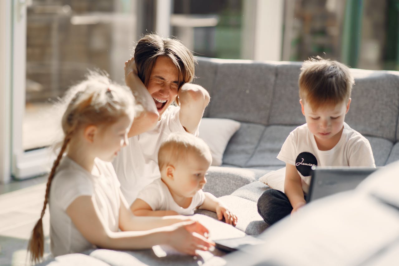 Parenting and Pain Relief: Why Self-Care Matters for You and Your Little Ones 🤱👨🍼