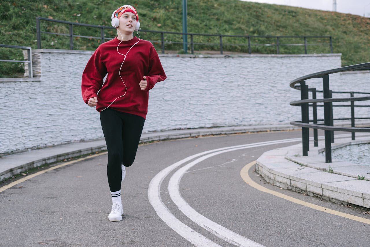 Keep Moving: Keeping Mobility Strong at Any Age 💪🚶♀️➡️