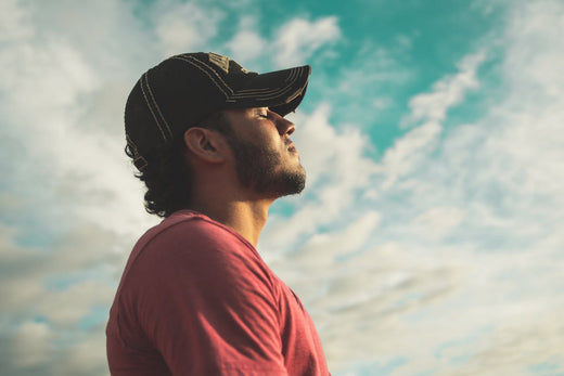 Refresh Your Mind: How Massage and Oleia Oils Boost Mental Clarity ๐ง ๐โโ๏ธ