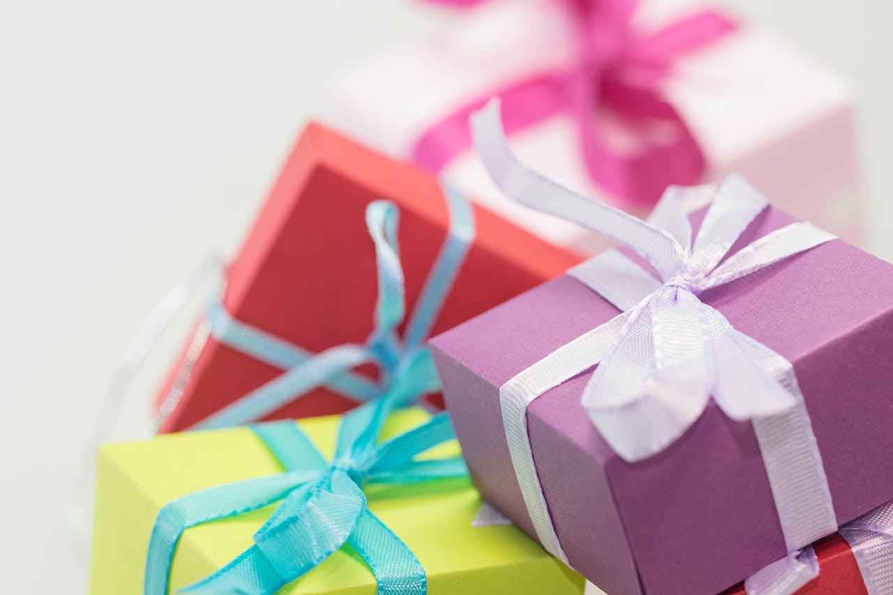 18 Days to Christmas: Your Ultimate Oleia Oil Gifting Guide ๐๐