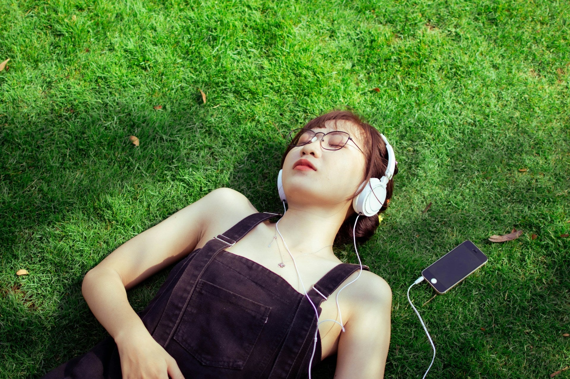 The Rhythm of Healing: Calming Inflammation with Music? 🎶🎤