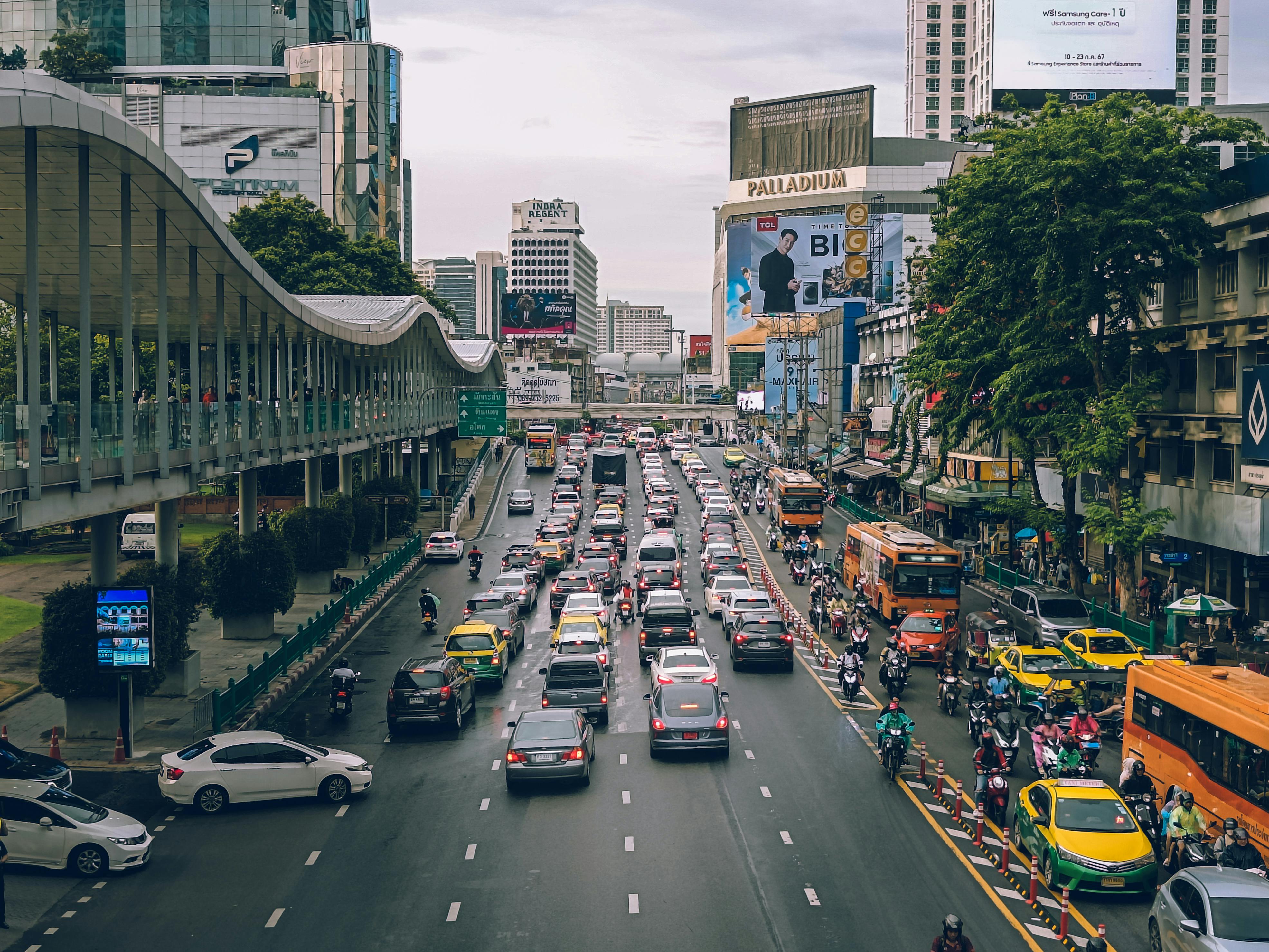 Back to Reality: Do Holiday Benefits Last? 🧳💼